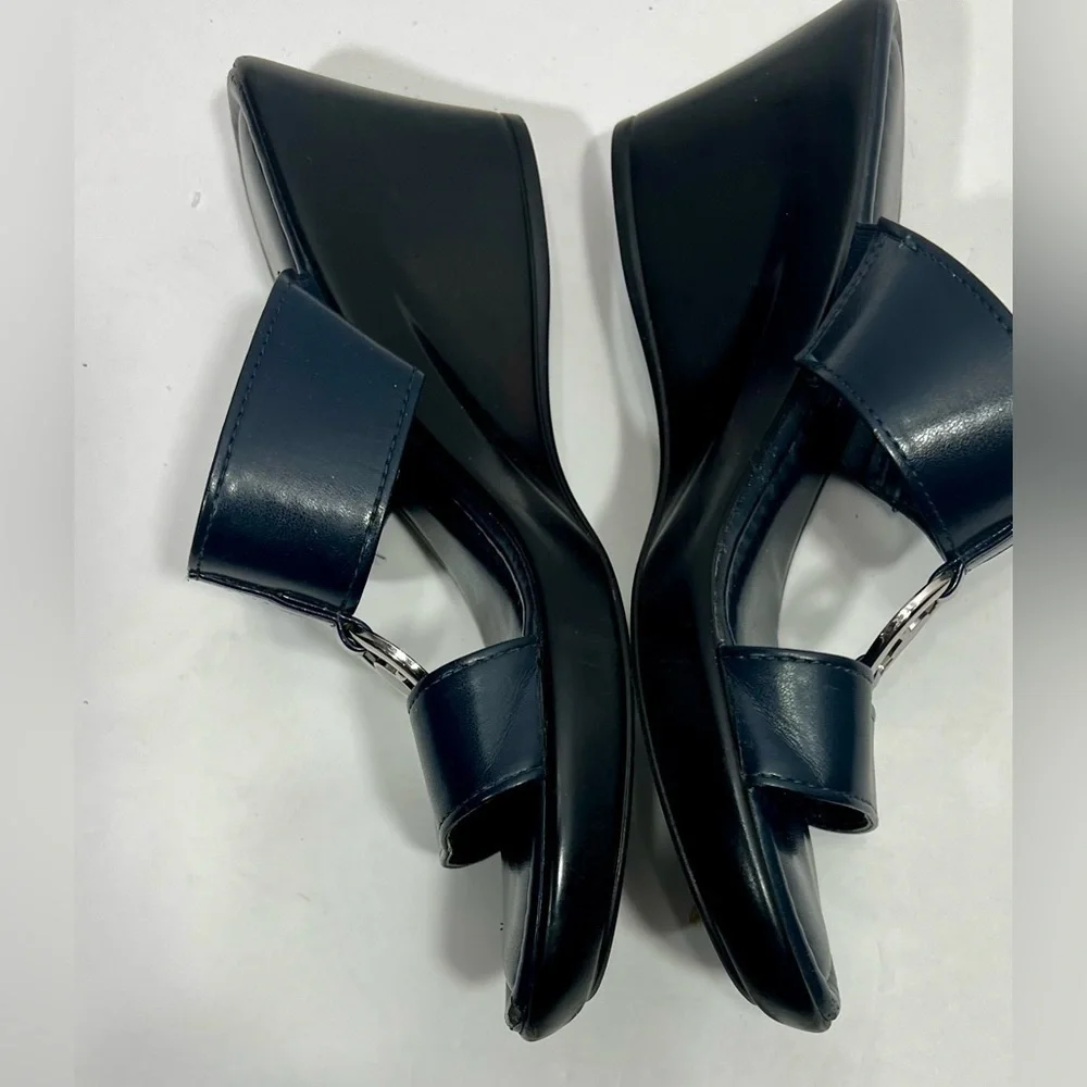 Calla Easy Street tenderly used